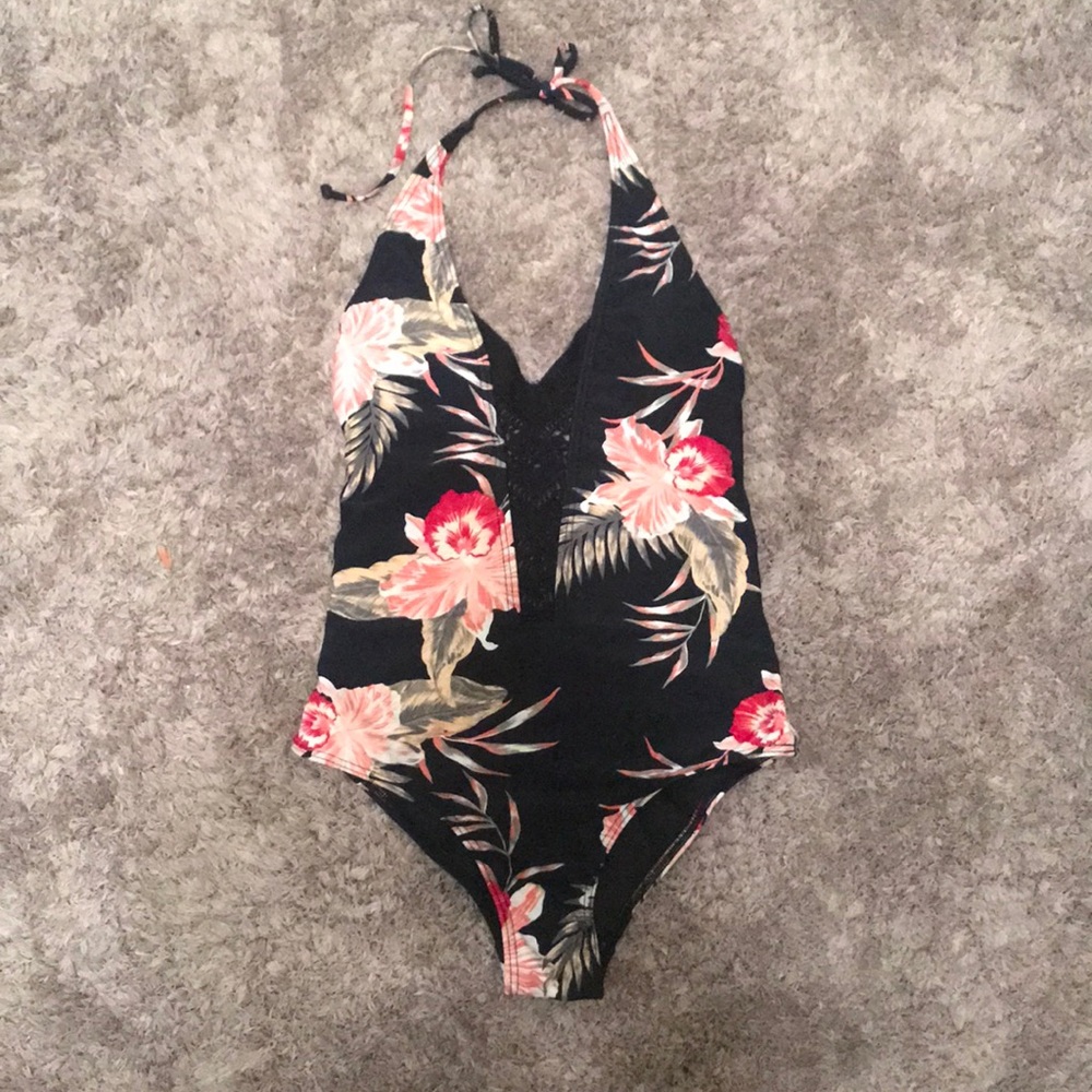 Roxy One piece Gorgeous Black Floral Print